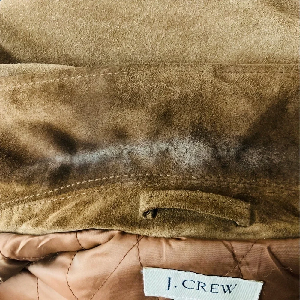 J. Crew vintage chore / car jacket. Rich brown suede with quilted lining. Size L